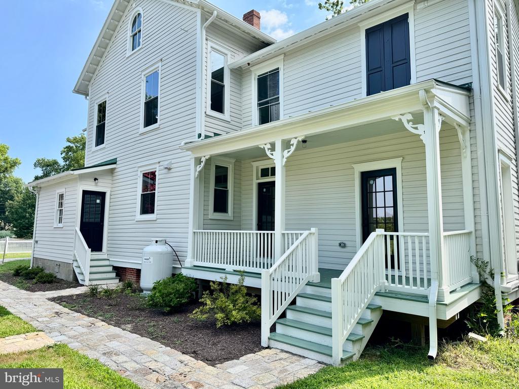 3860 MAIN STREET