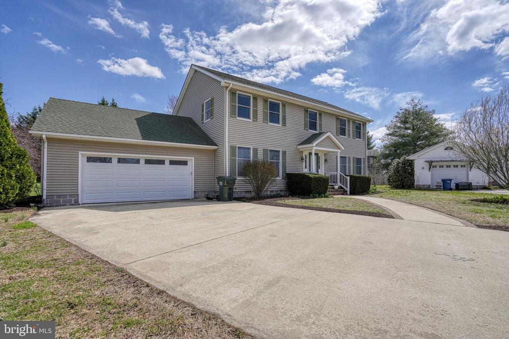 200 SPRING DRIVE