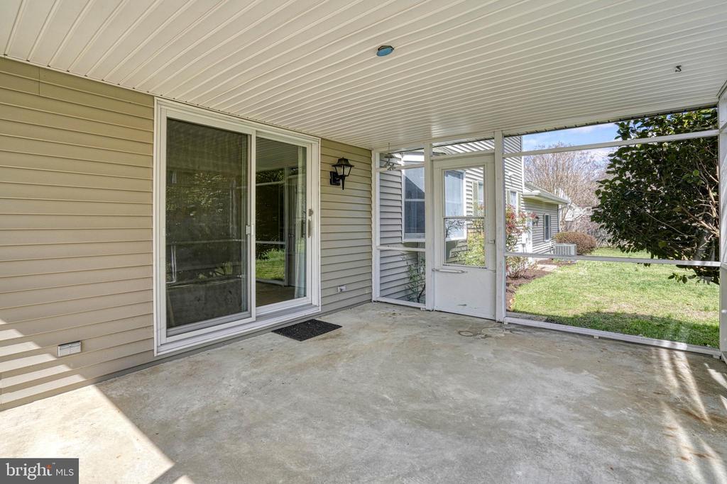 200 SPRING DRIVE