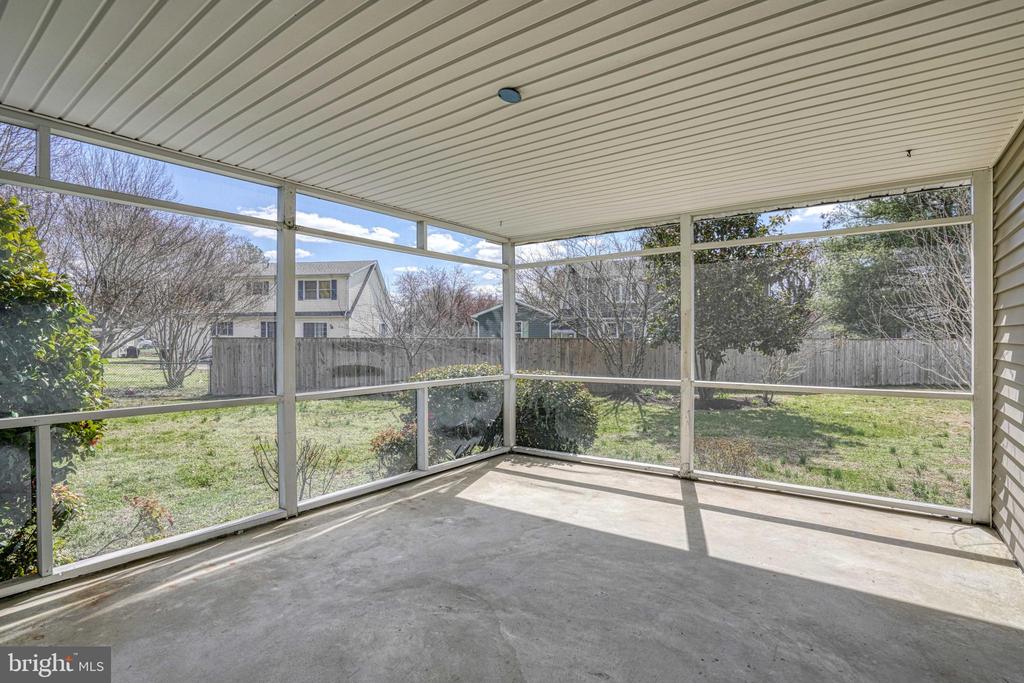 200 SPRING DRIVE