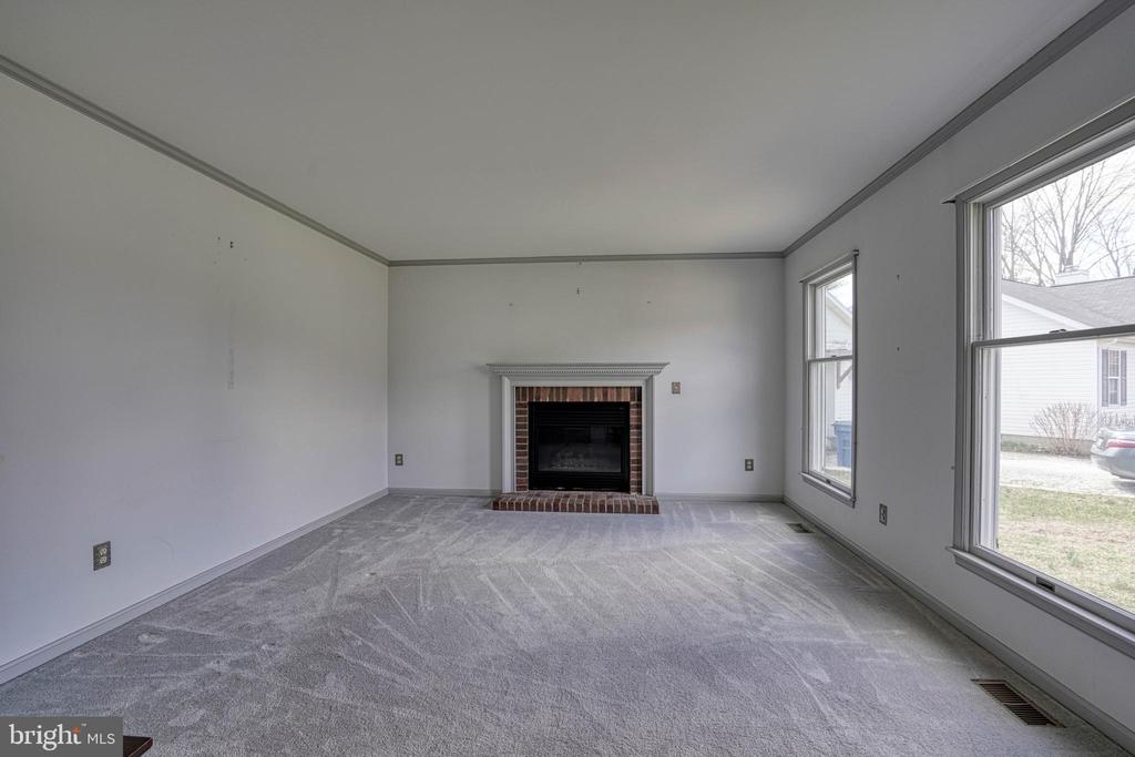 200 SPRING DRIVE