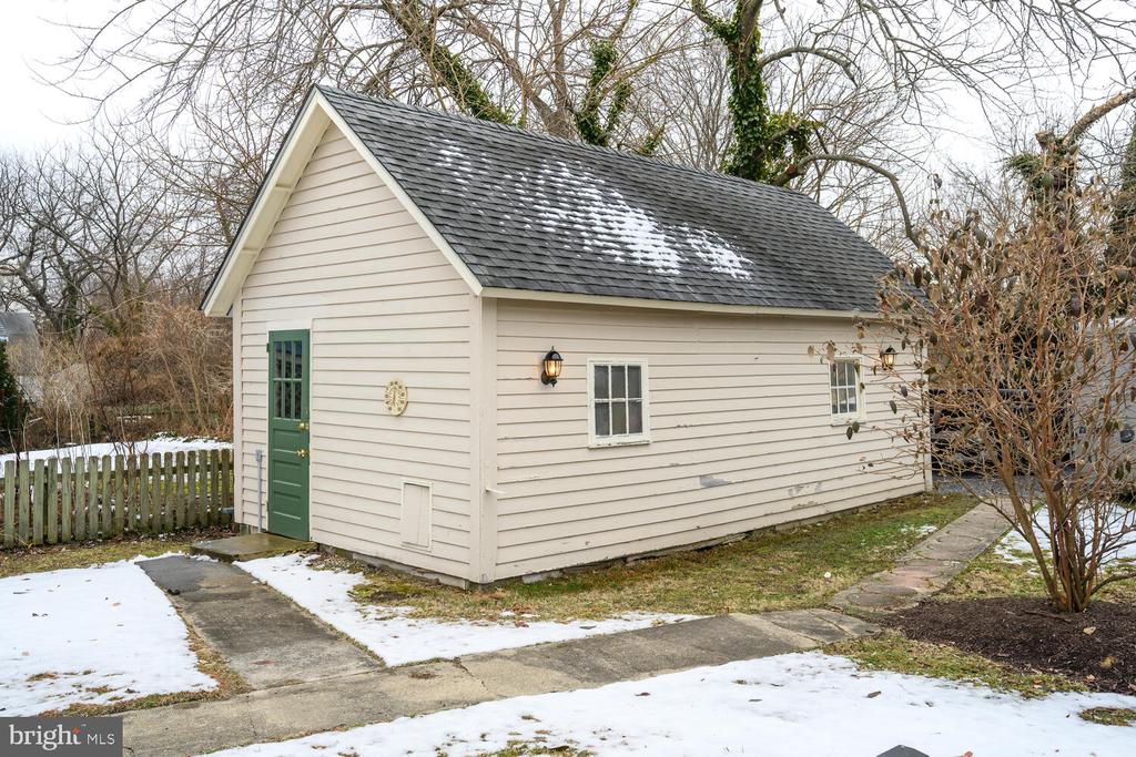 7651 MAIN STREET