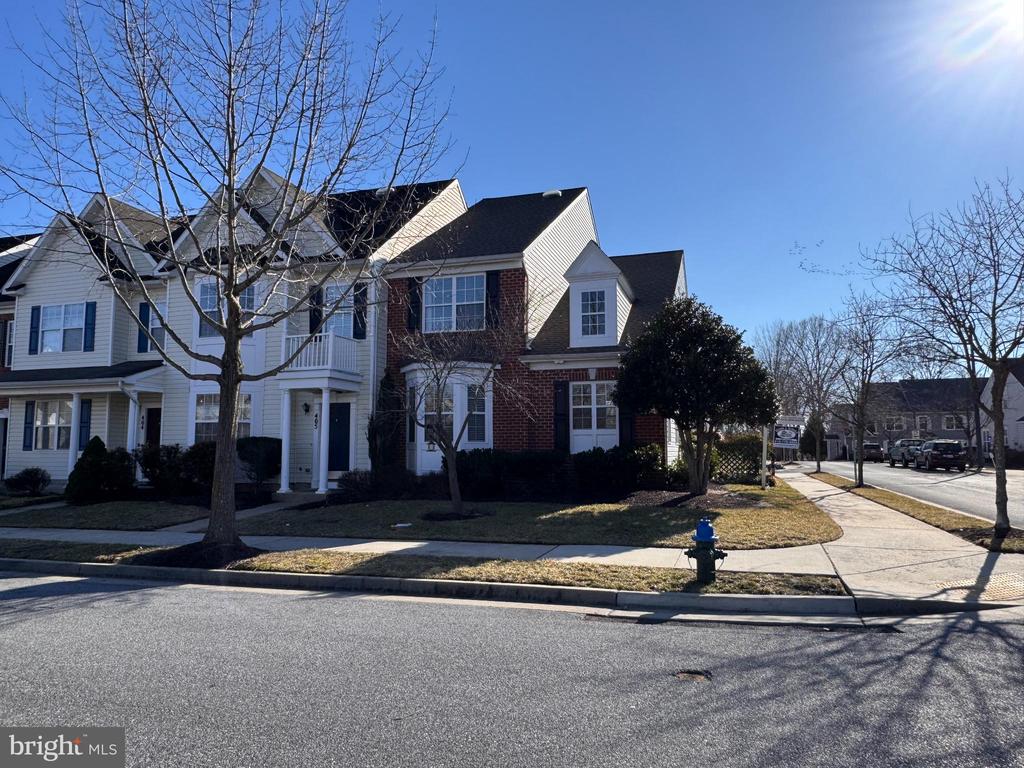 406 BETHUNE DRIVE