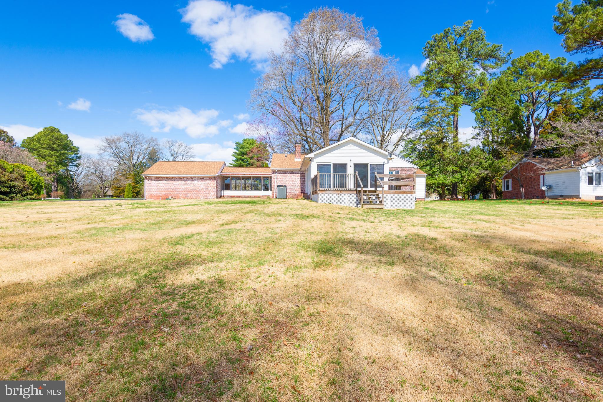 8987 GLEBE CREEK ROAD