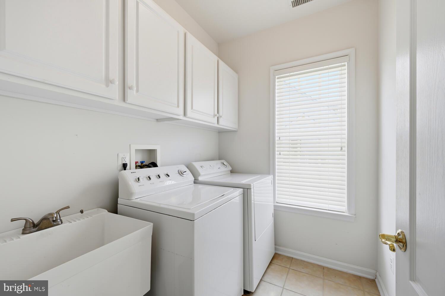 29885 HILLARY AVENUE