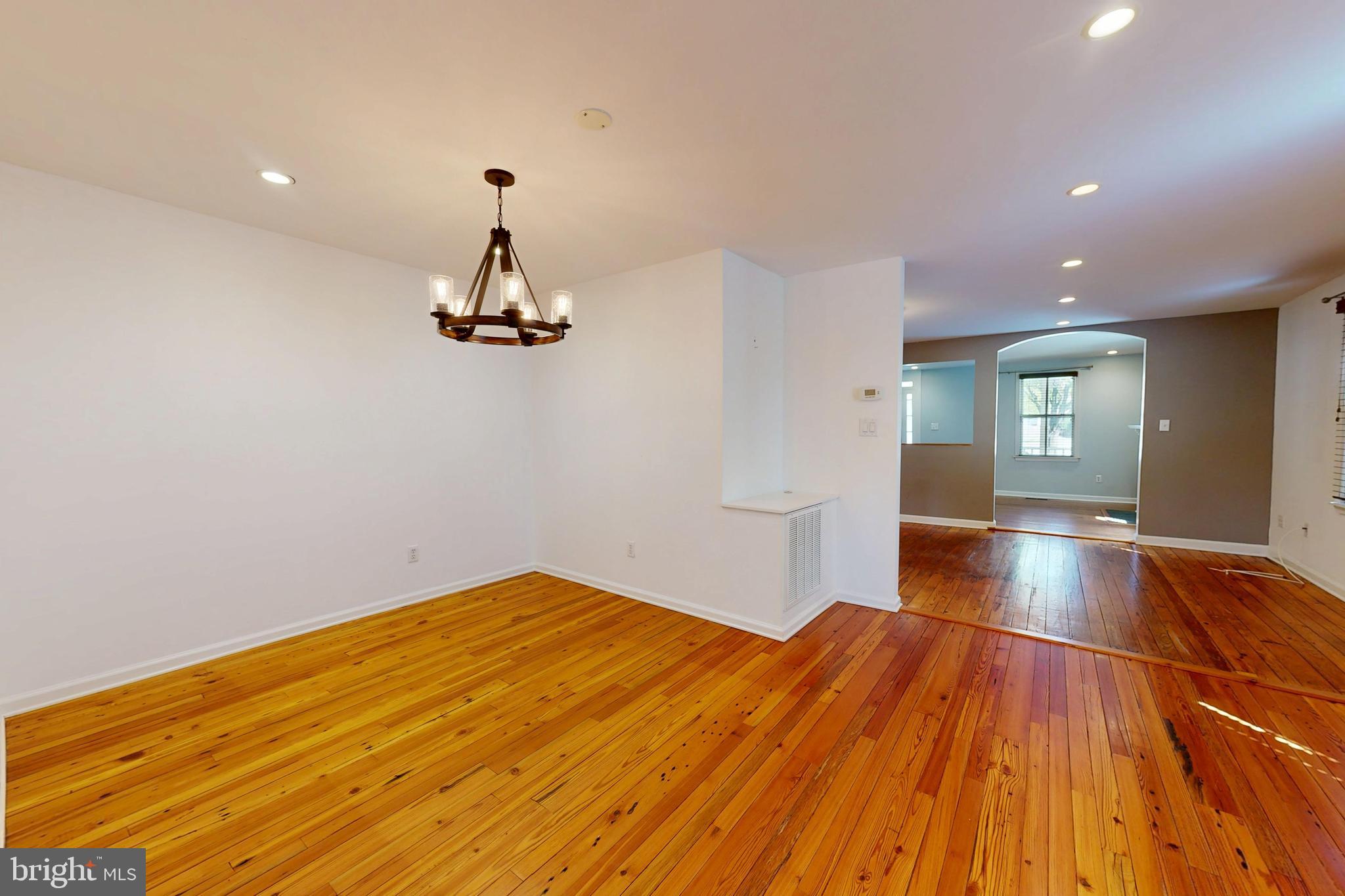 206 SOUTH STREET