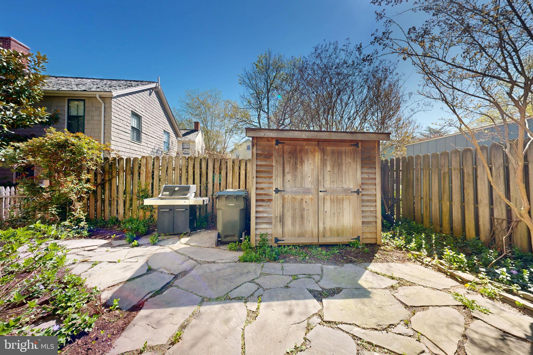 206 SOUTH STREET