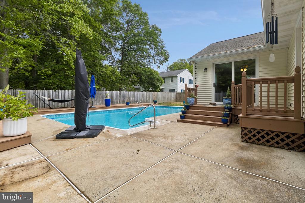 29214 PIN OAK WAY