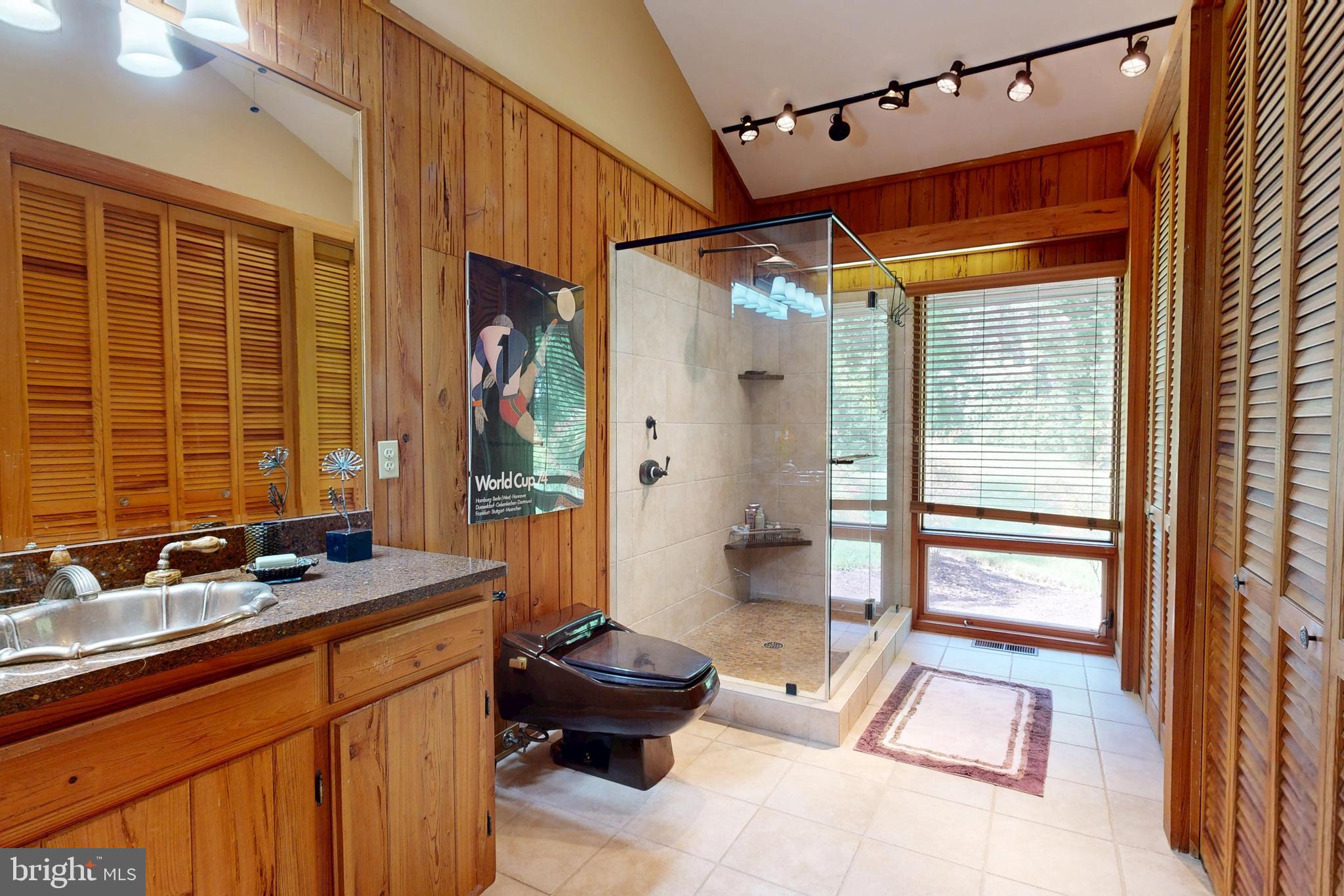6906 TRAVELERS REST CIRCLE