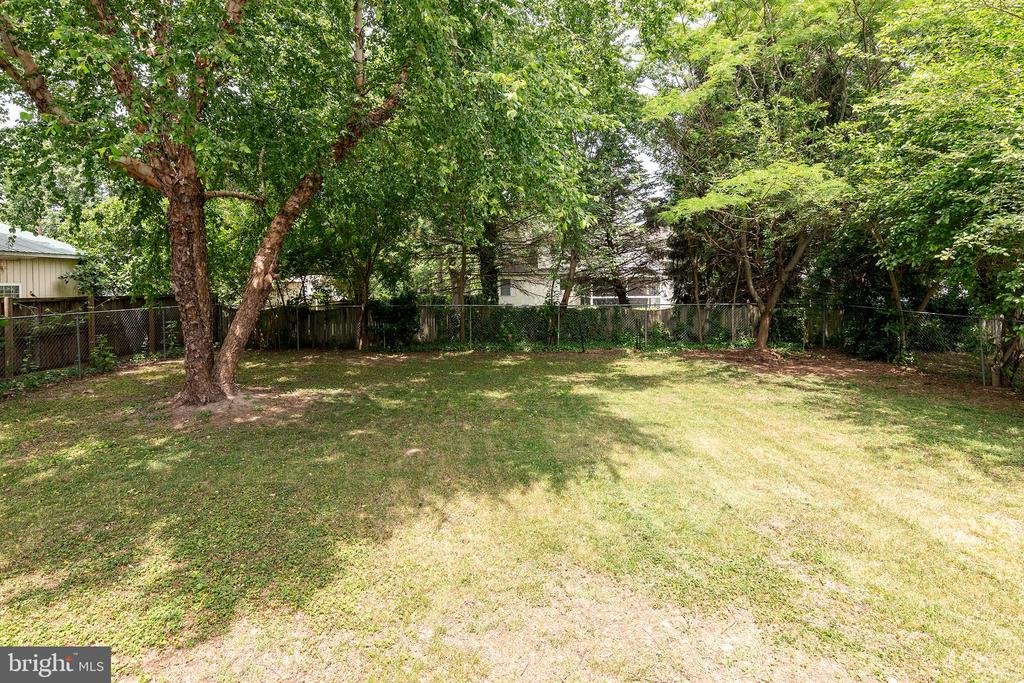 3818 MARVEL DRIVE