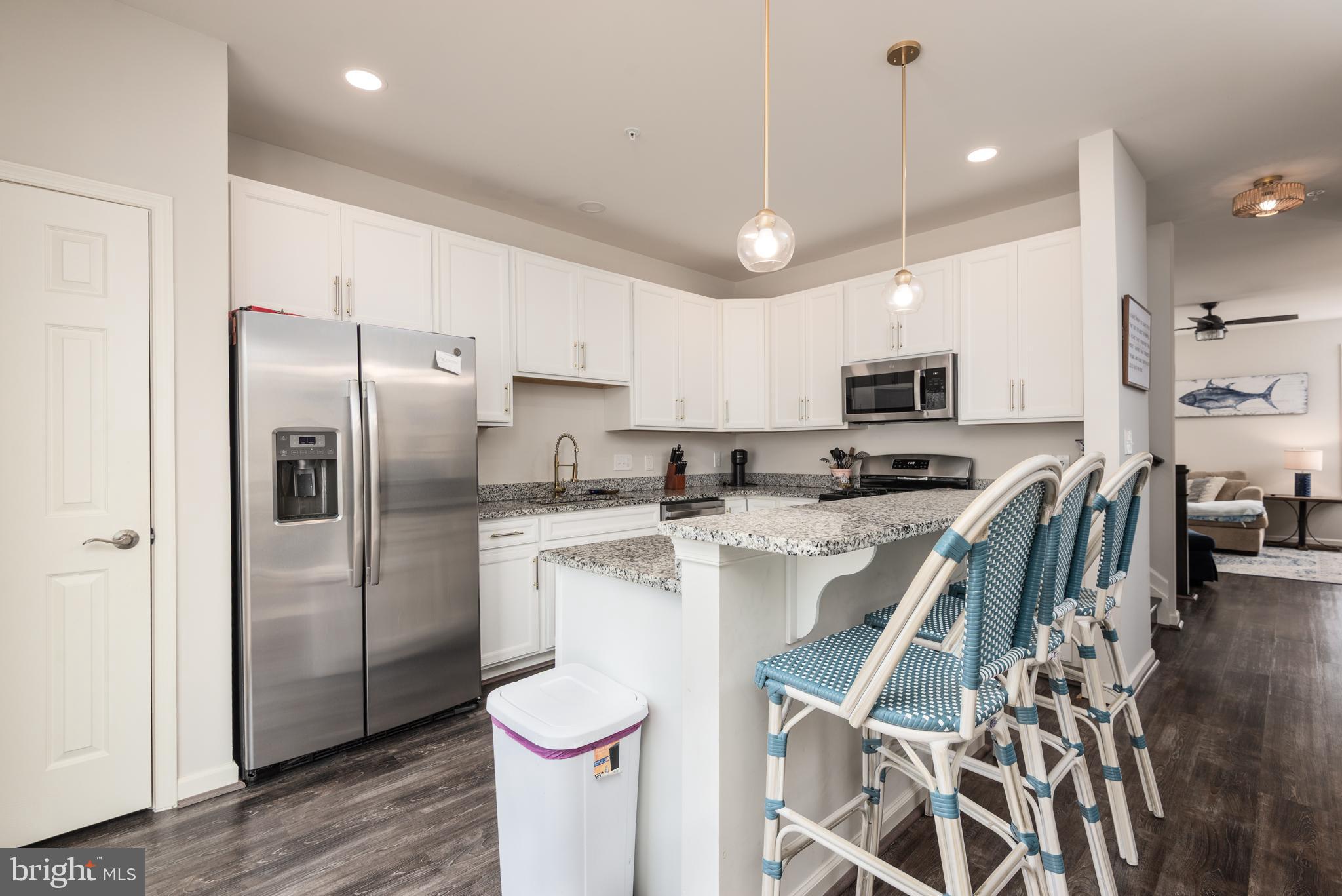 408 CROWBERRY CIRCLE