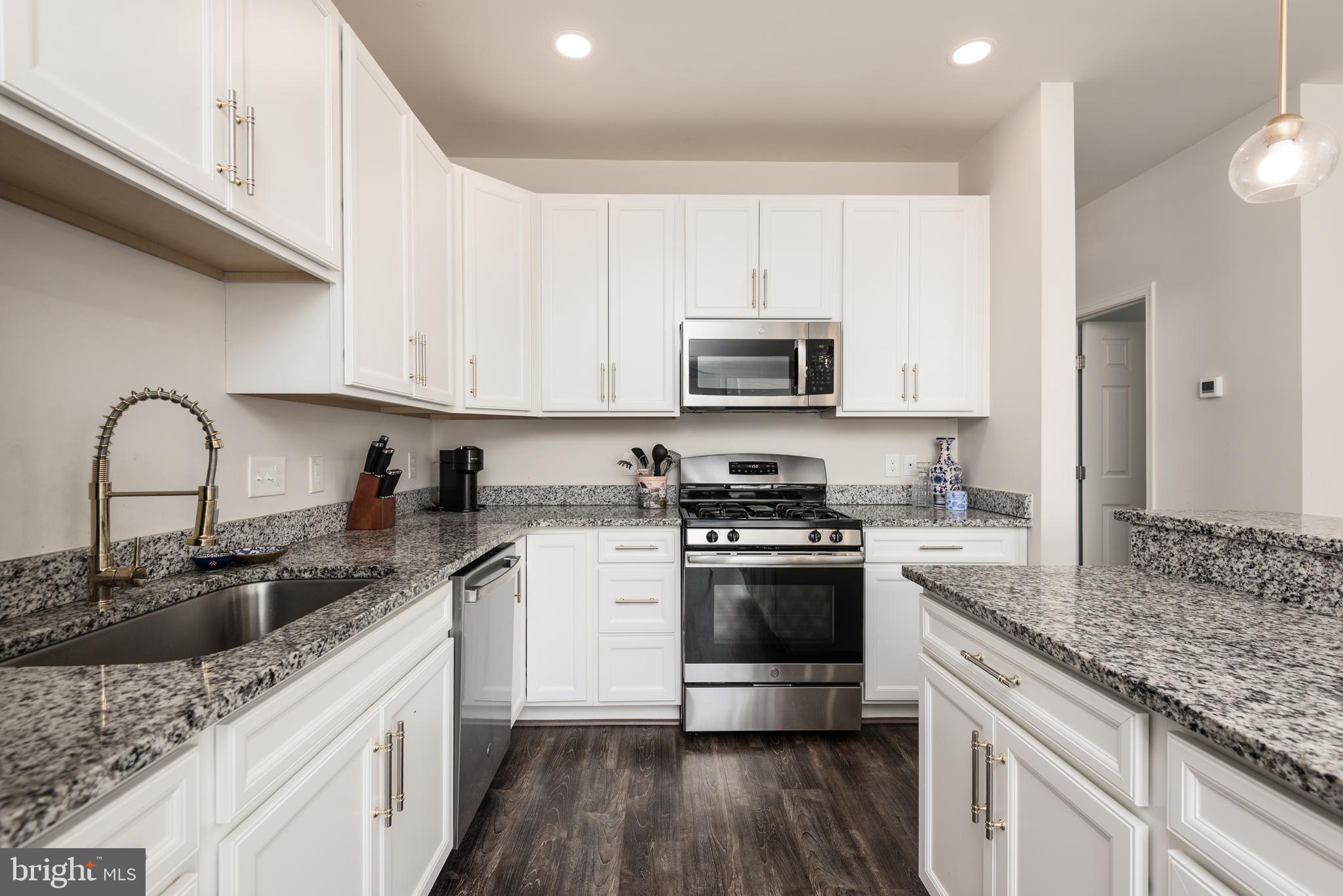 408 CROWBERRY CIRCLE