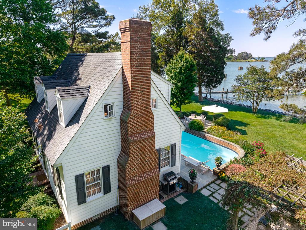 24878 W FERRY NECK ROAD