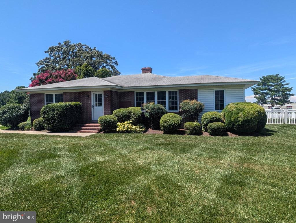 9005 CENTREVILLE ROAD