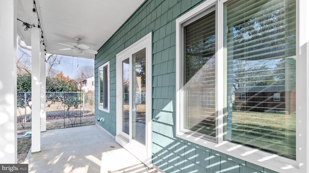 429 S WASHINGTON STREET Unit: APARTMENT B
