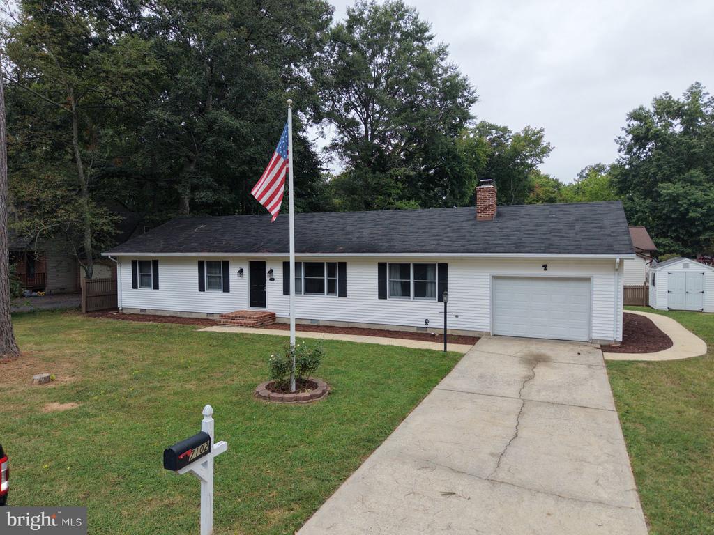 7102 DOGWOOD TERRACE