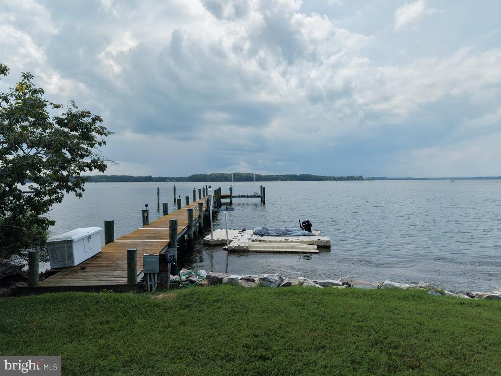 7116 PEA NECK ROAD