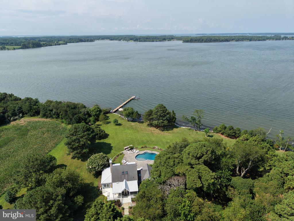 7116 PEA NECK ROAD
