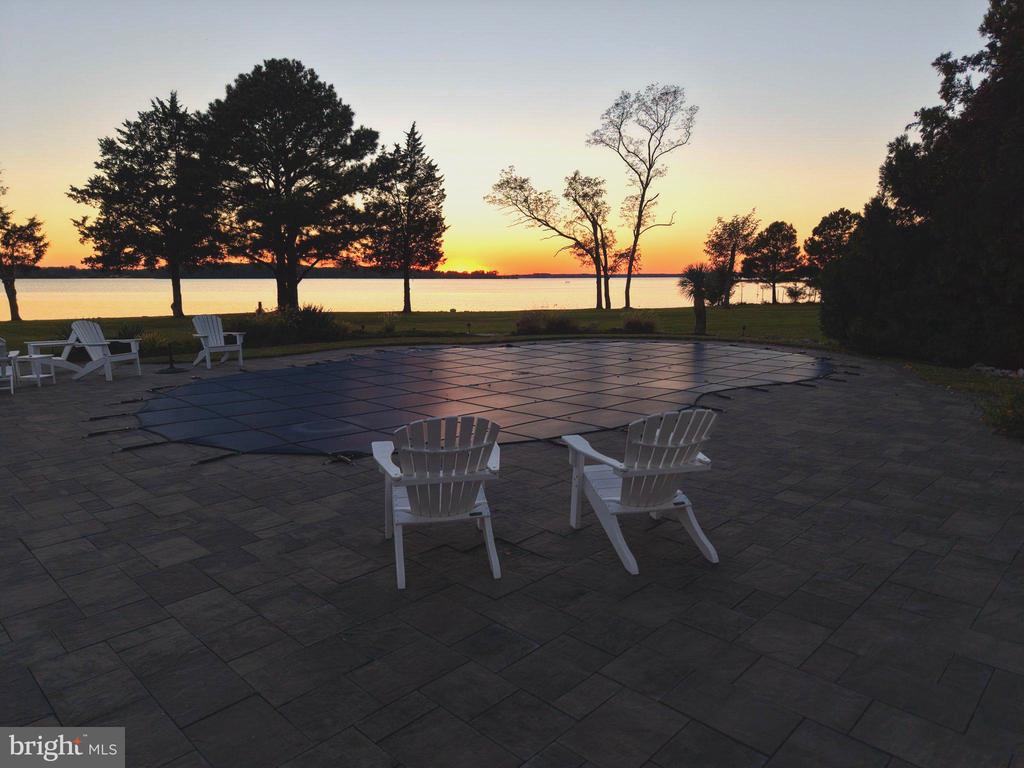 7116 PEA NECK ROAD
