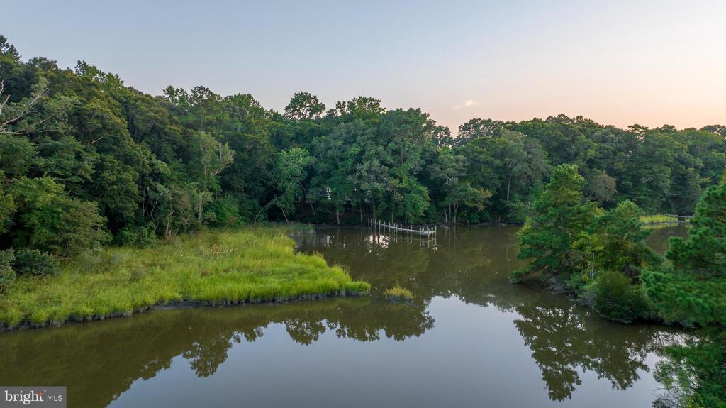 3305 BLUE HERON WAY