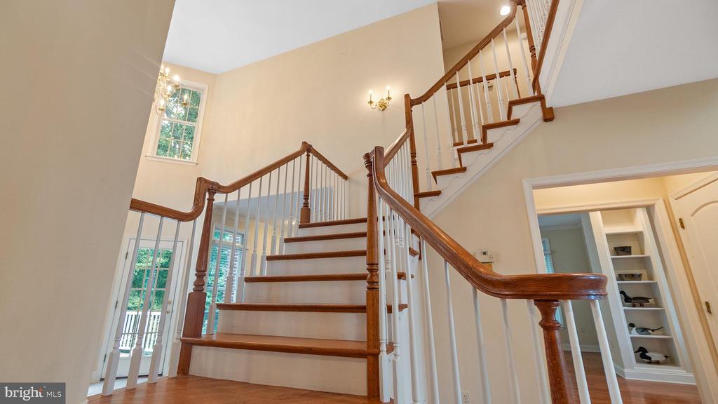 3305 BLUE HERON WAY