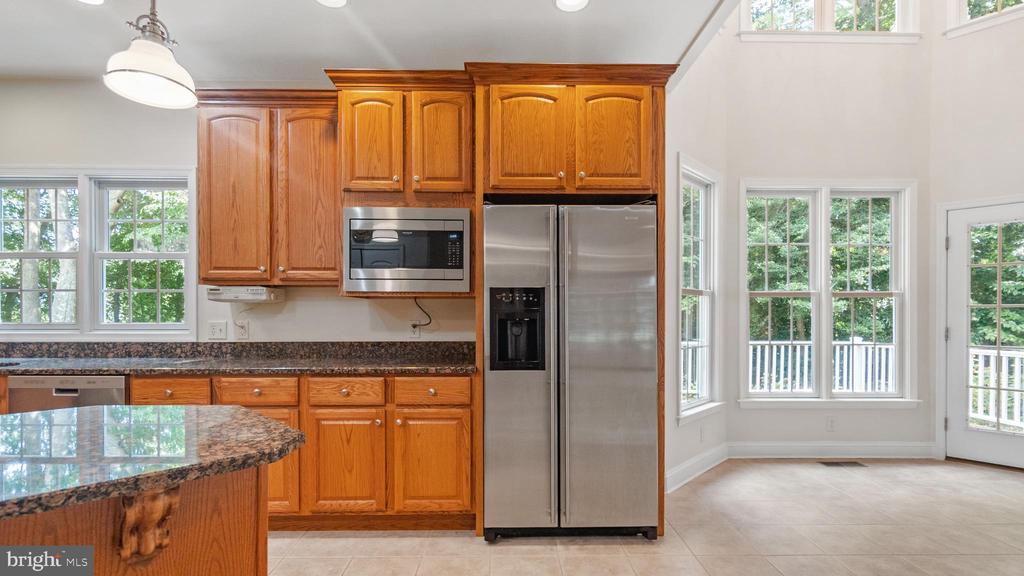 3305 BLUE HERON WAY