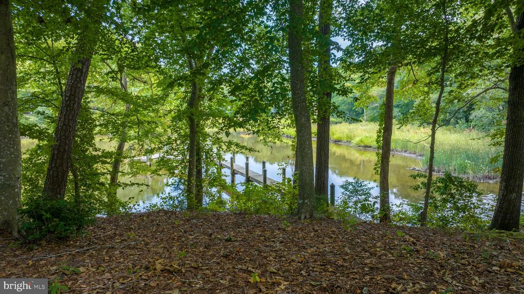 3305 BLUE HERON WAY