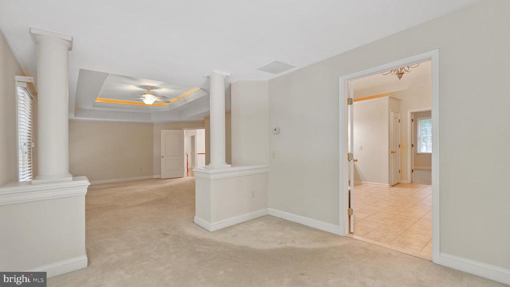 3305 BLUE HERON WAY