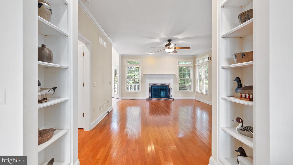 3305 BLUE HERON WAY