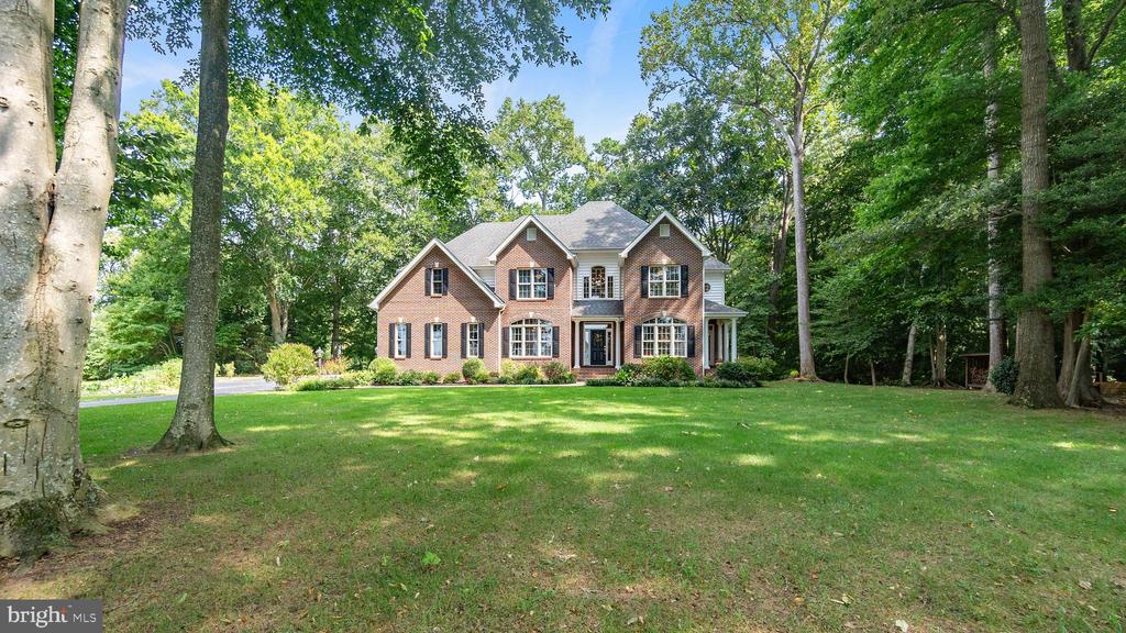 3305 BLUE HERON WAY