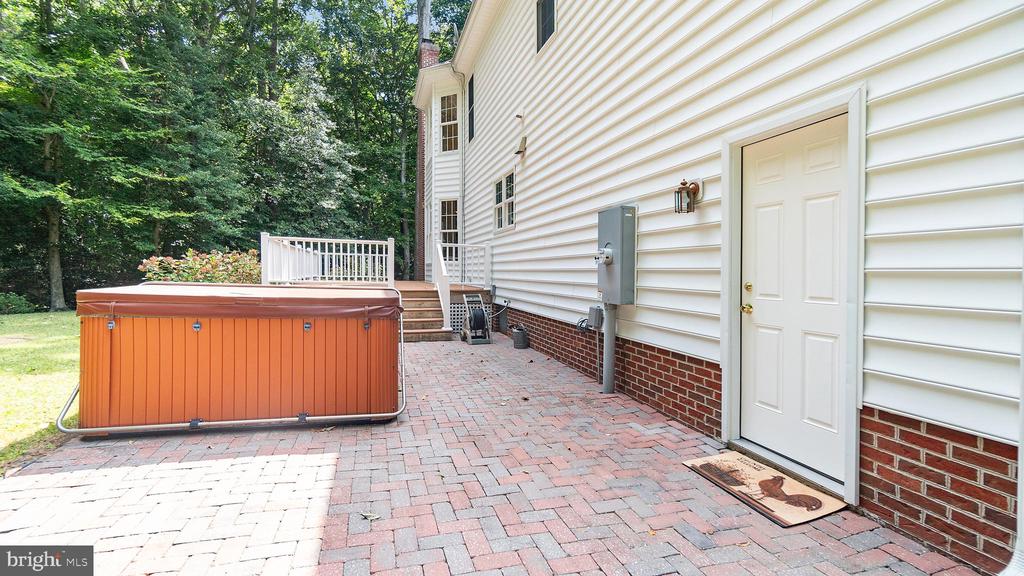 3305 BLUE HERON WAY