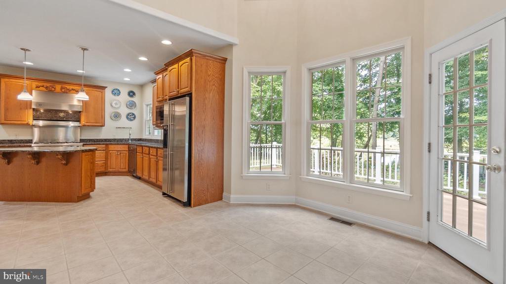 3305 BLUE HERON WAY