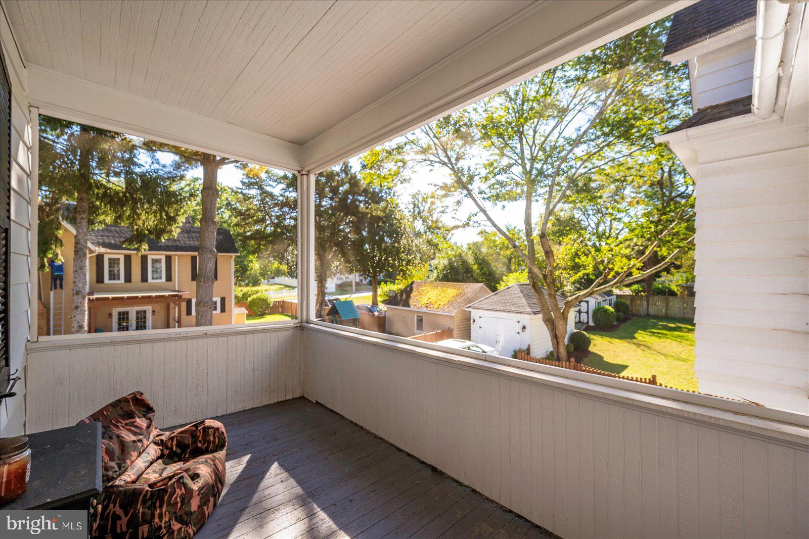 302 MIDDLE BOULEVARD