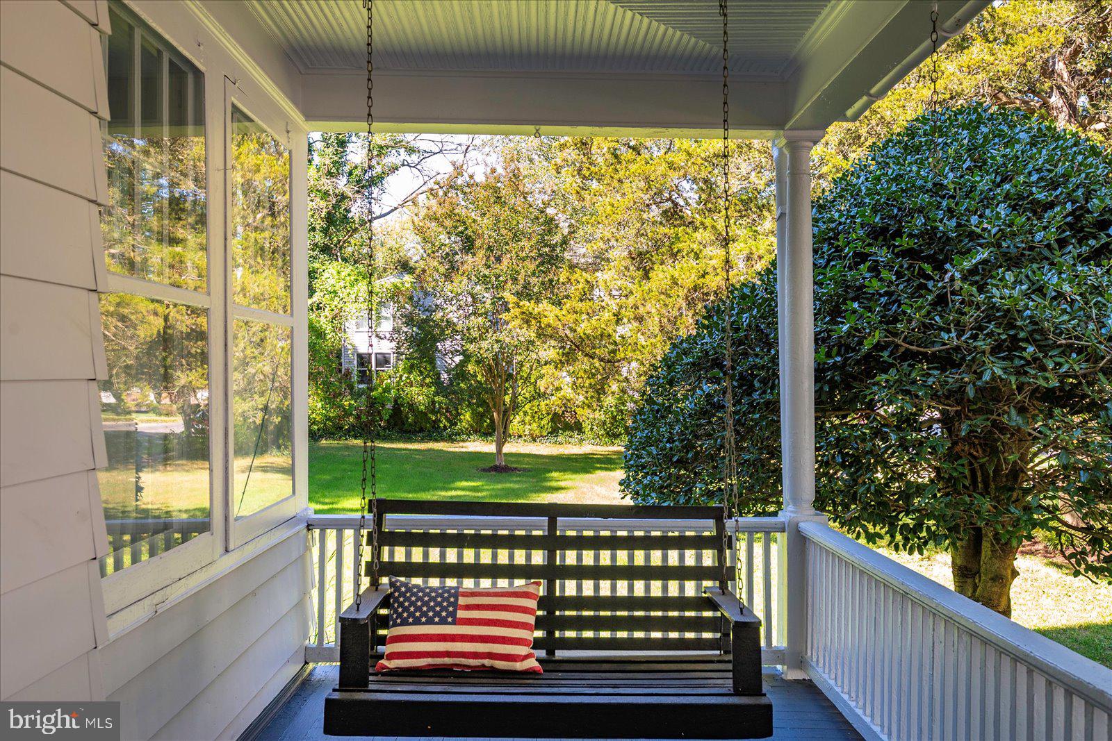 302 MIDDLE BOULEVARD