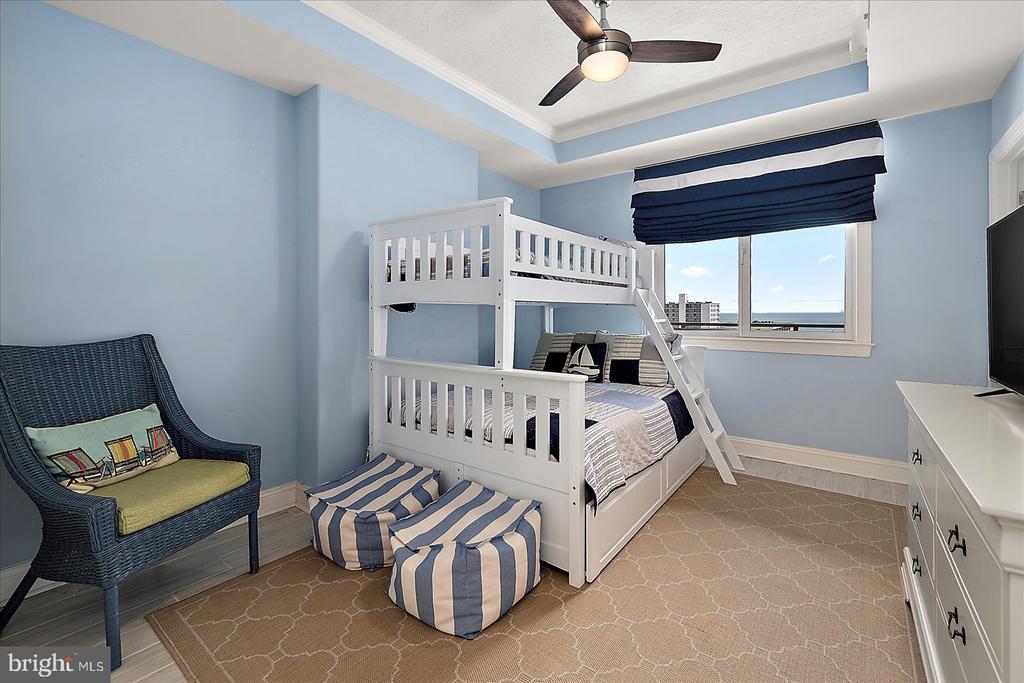 121 81ST STREET Unit: 705
