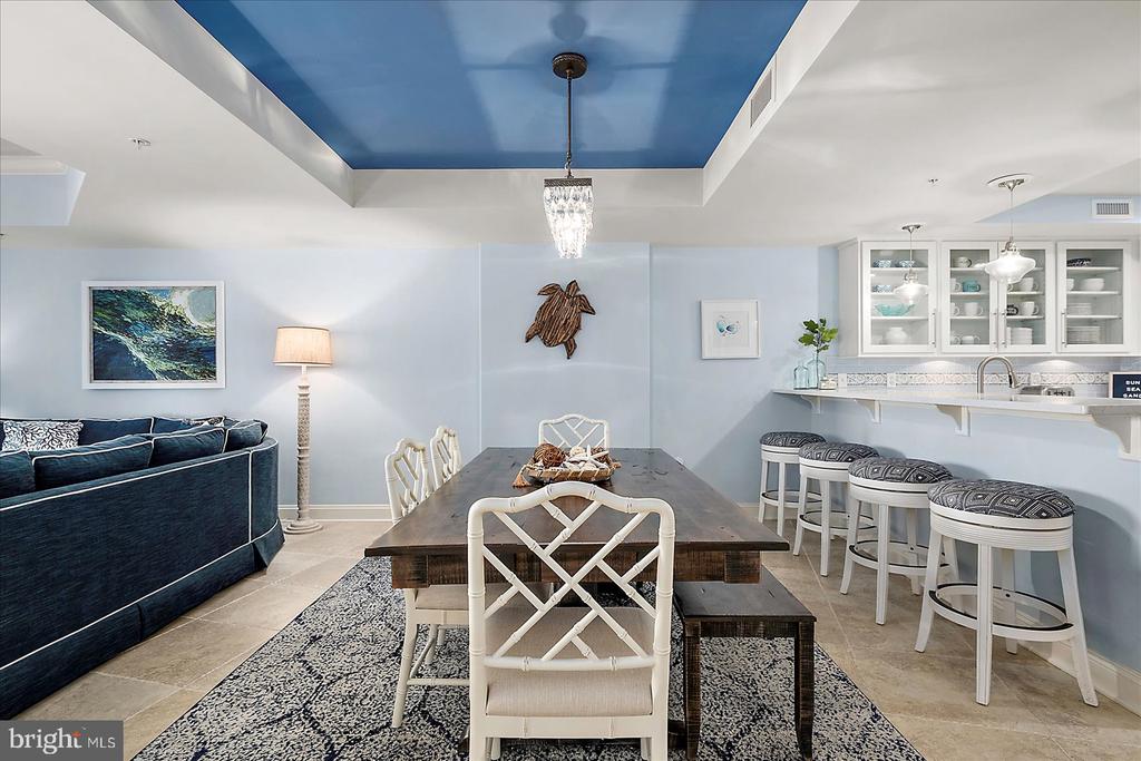 121 81ST STREET Unit: 705