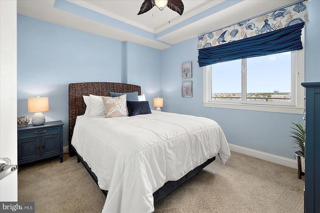 121 81ST STREET Unit: 705