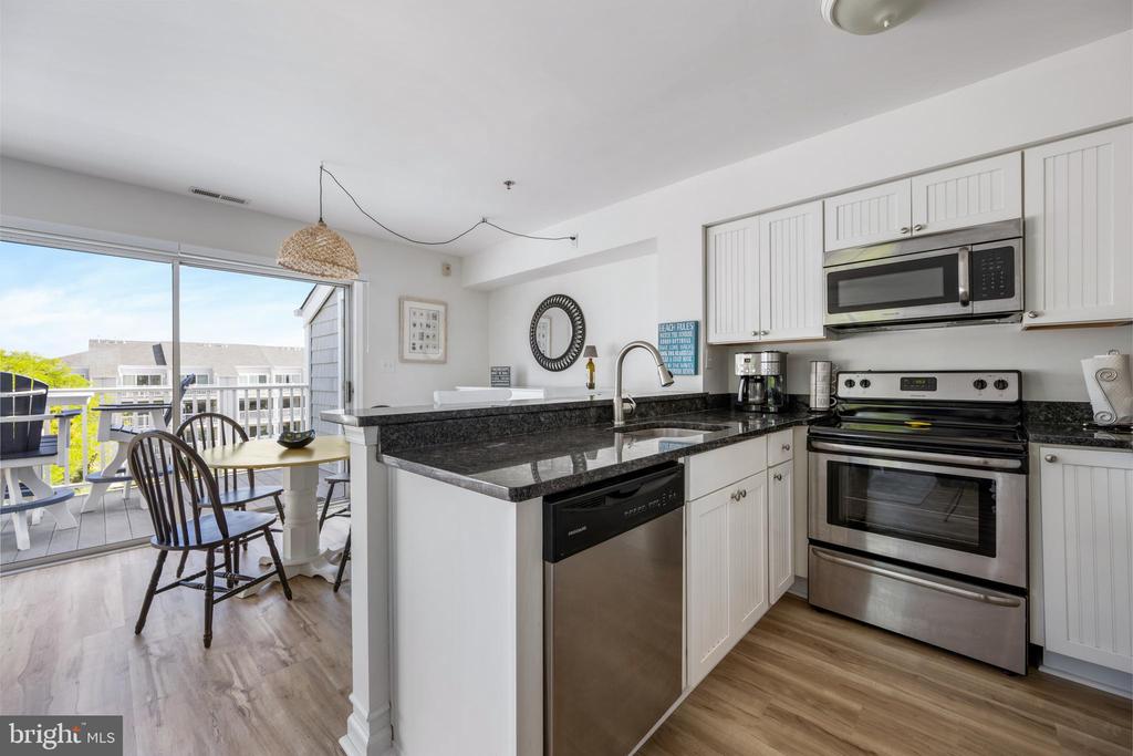 12401 JAMAICA AVENUE 358O