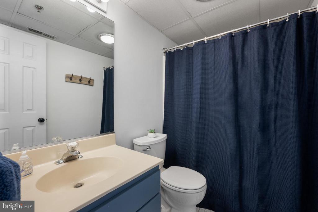 12401 JAMAICA AVENUE 358O
