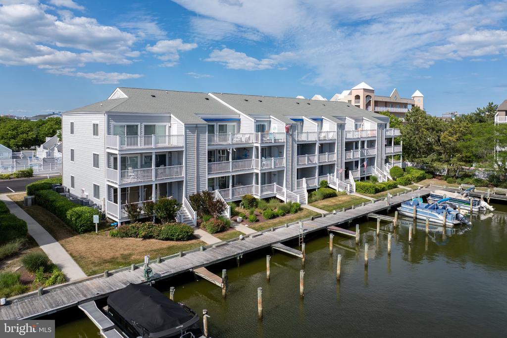 12401 JAMAICA AVENUE Unit: 360O1
