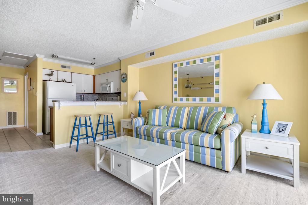 12401 JAMAICA AVENUE Unit: 360O1