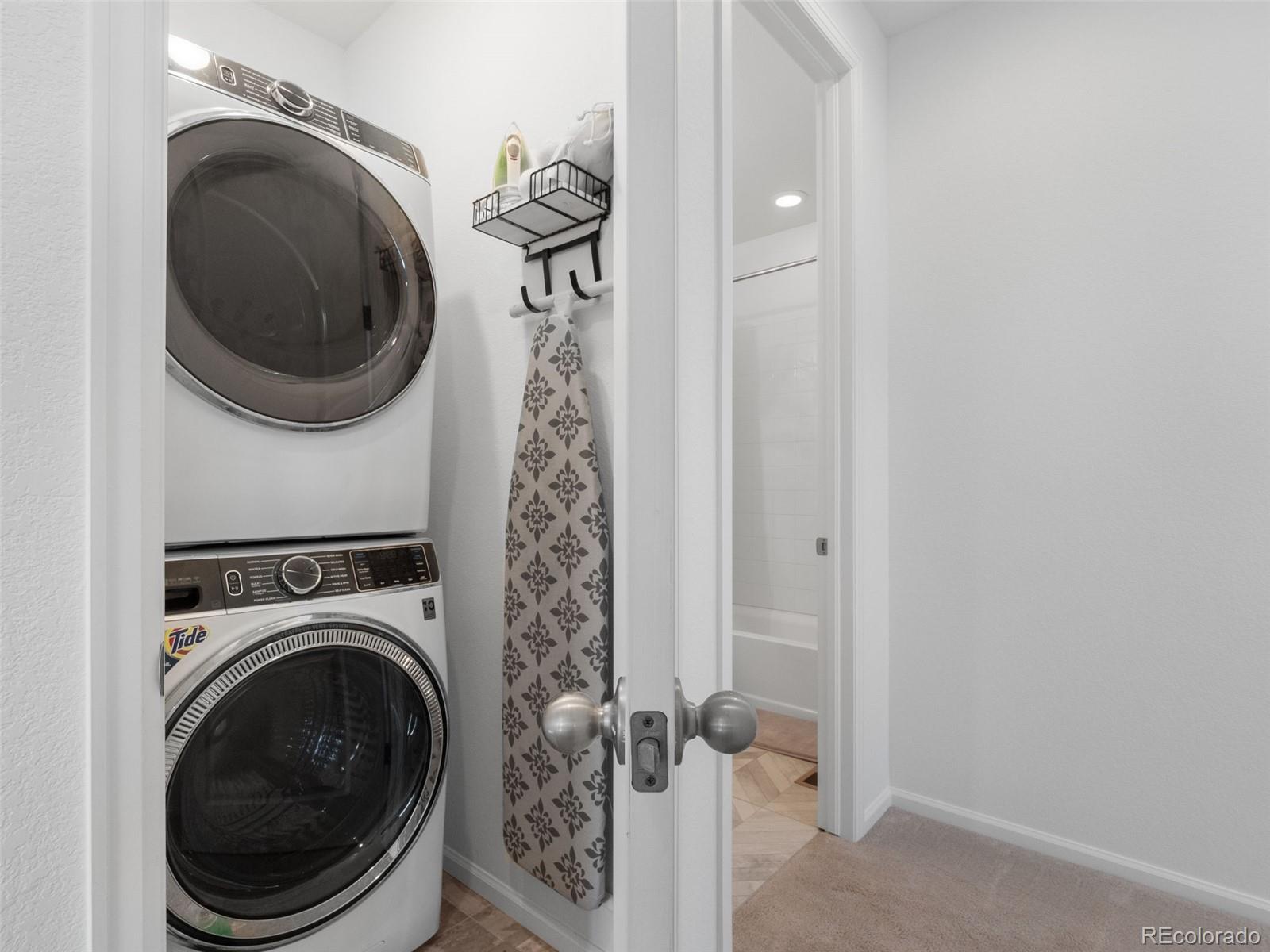 27436 E Archer Avenue