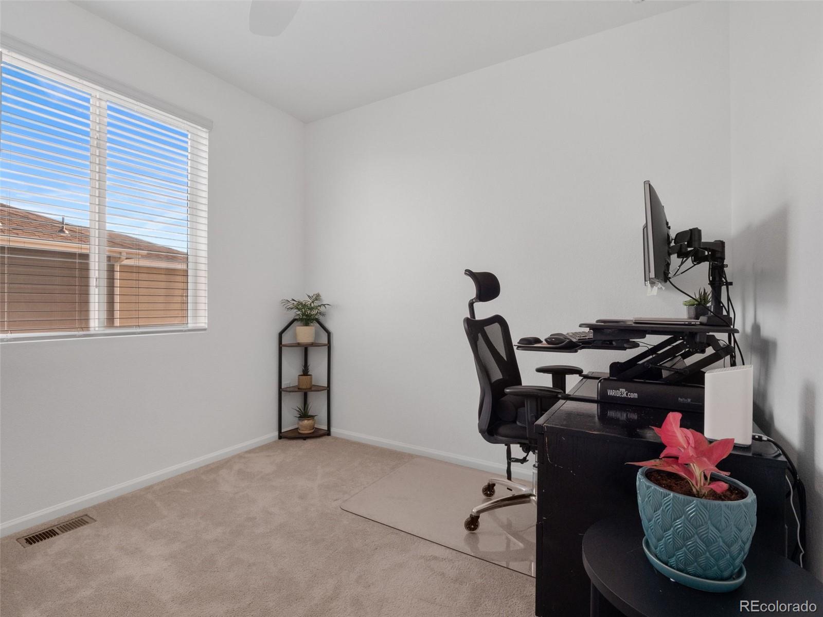 27436 E Archer Avenue