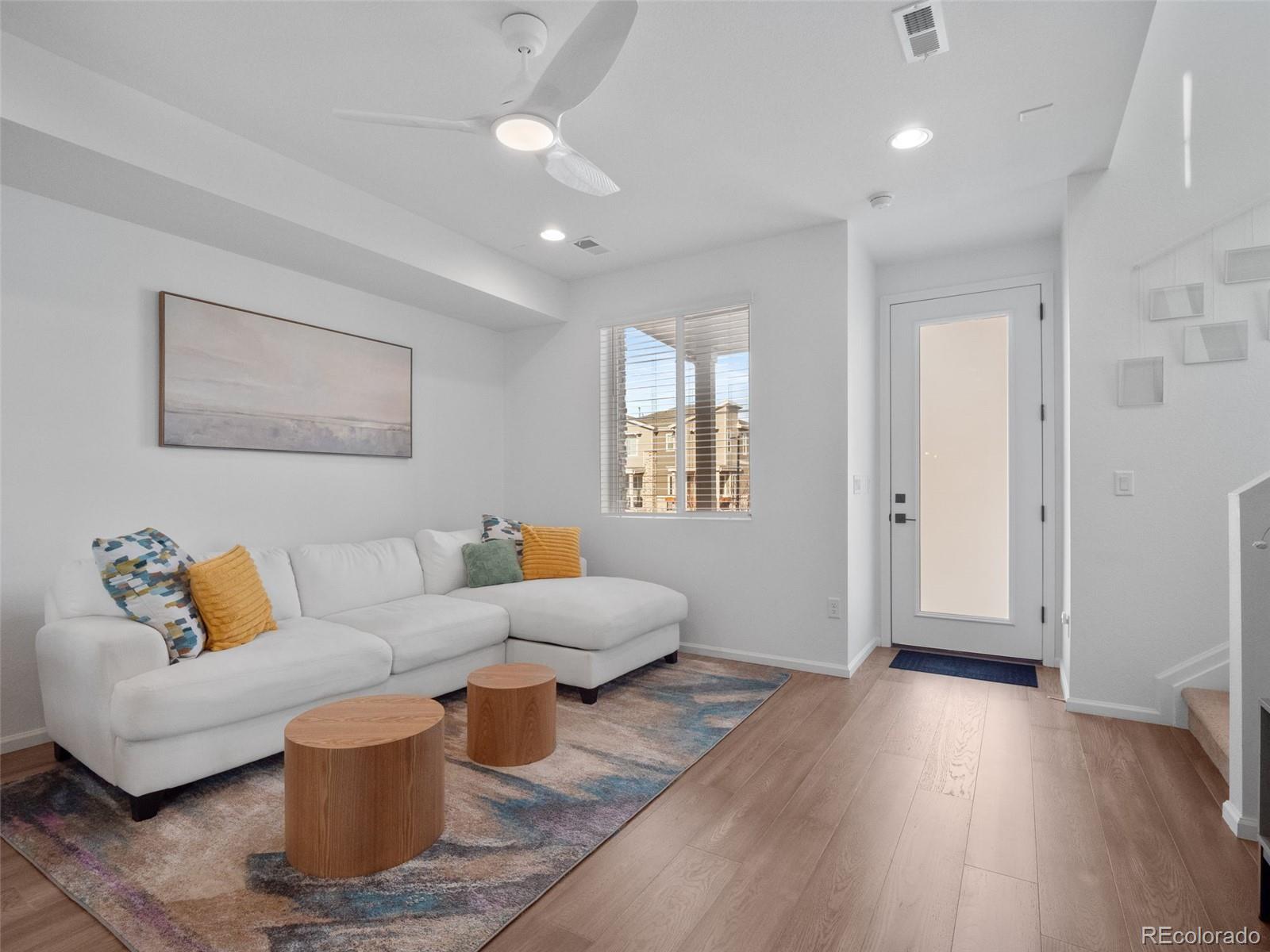 27436 E Archer Avenue