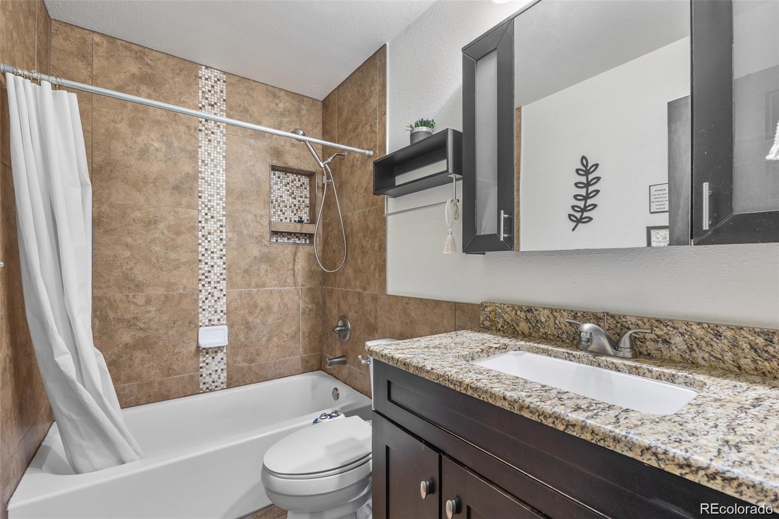 10150 E Virginia Avenue Unit: 11-202