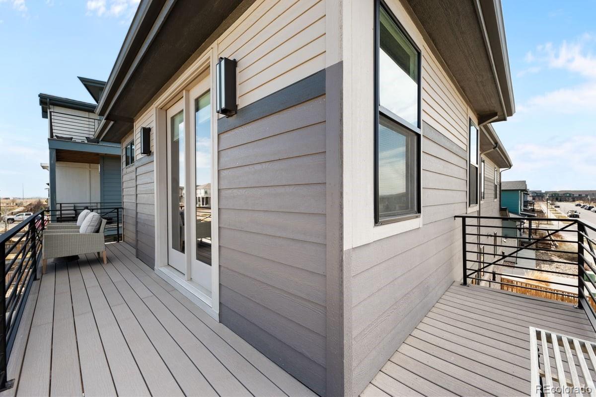 6020 N Orleans Street