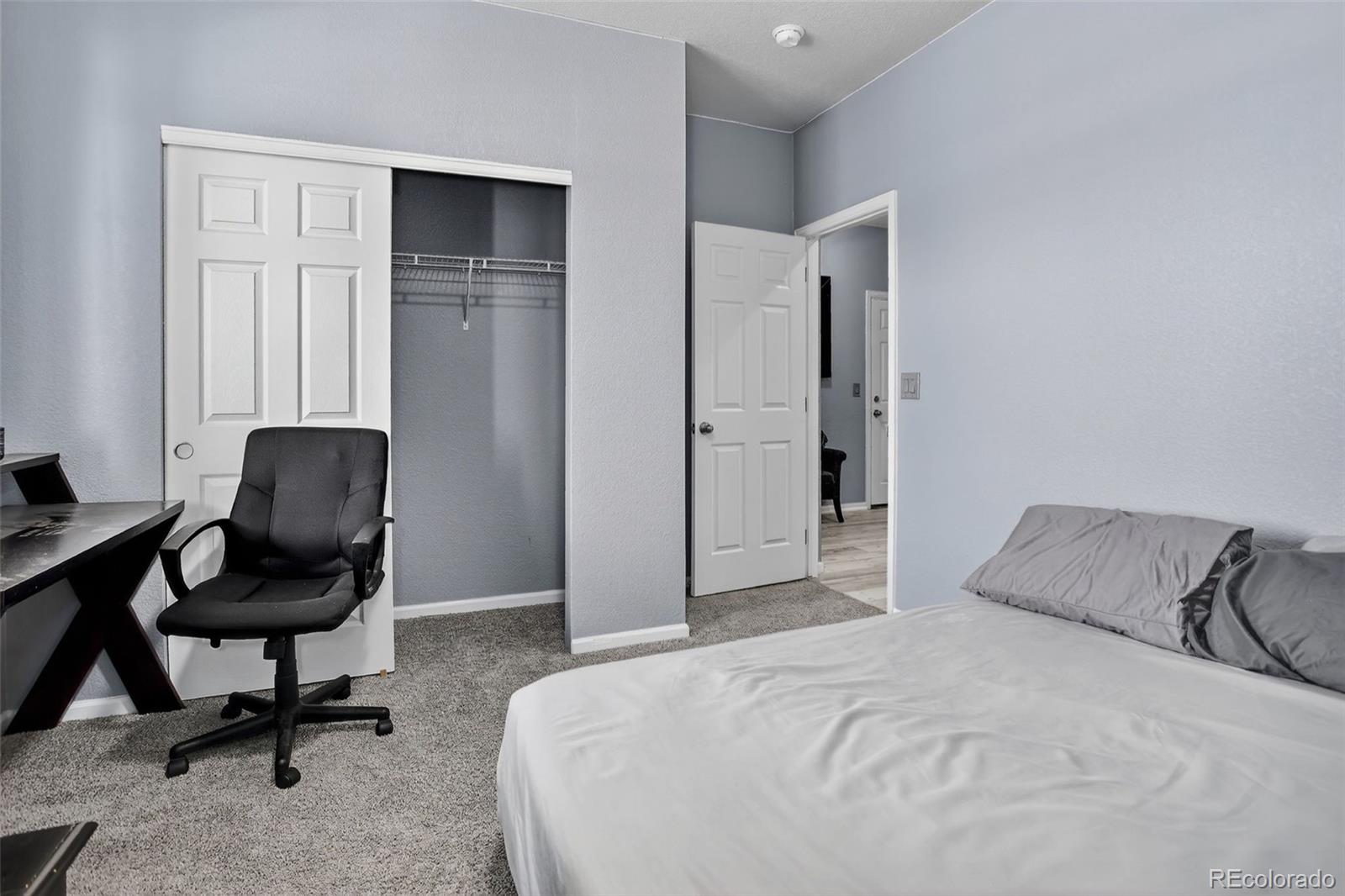 121 S Jackson Gap Way