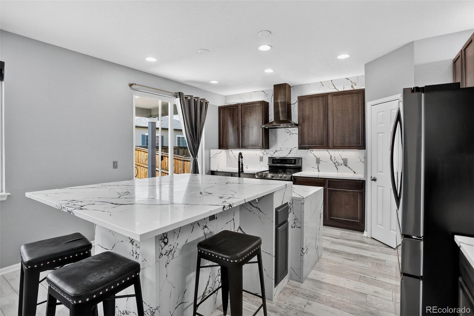 121 S Jackson Gap Way