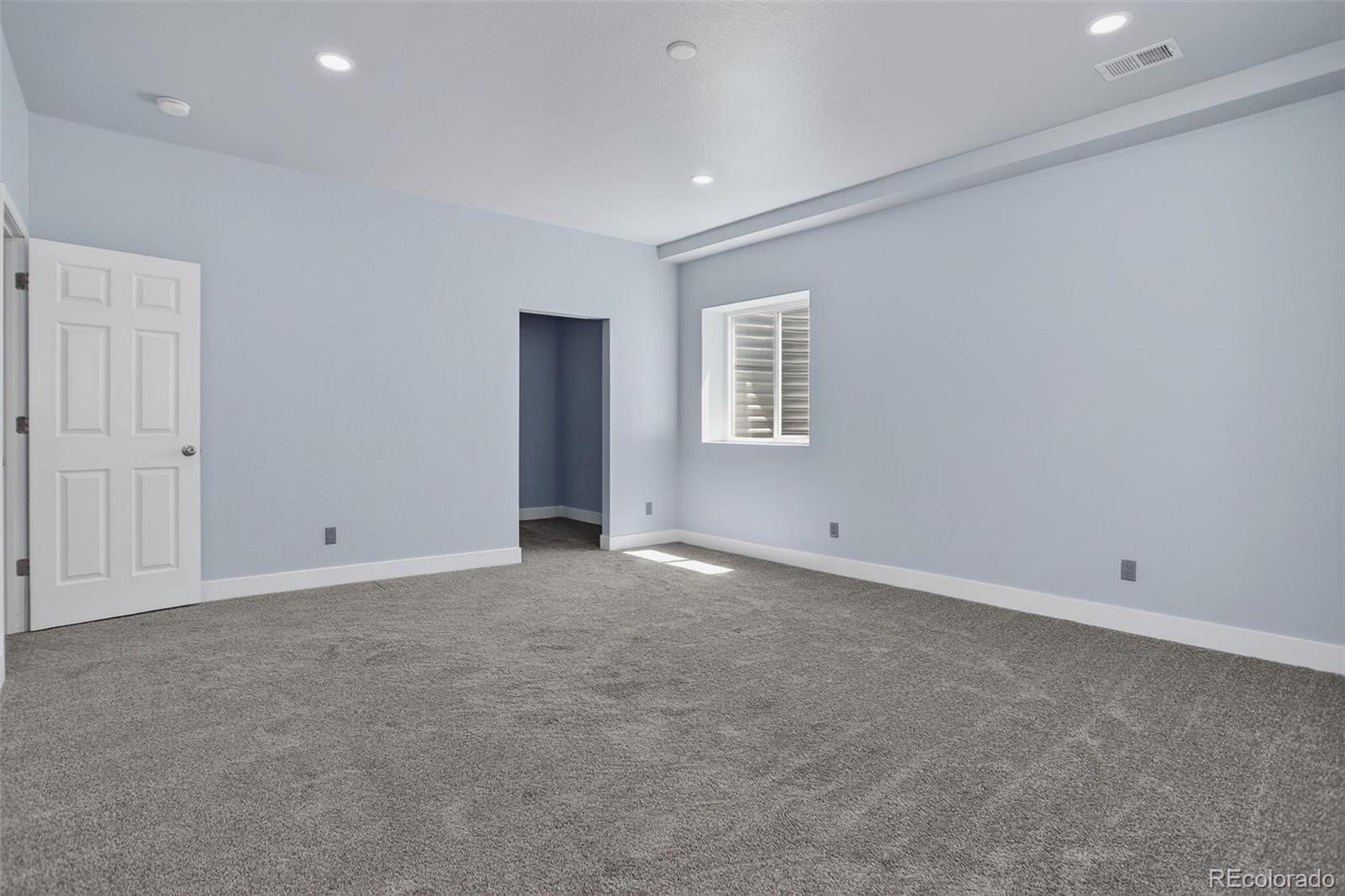 121 S Jackson Gap Way