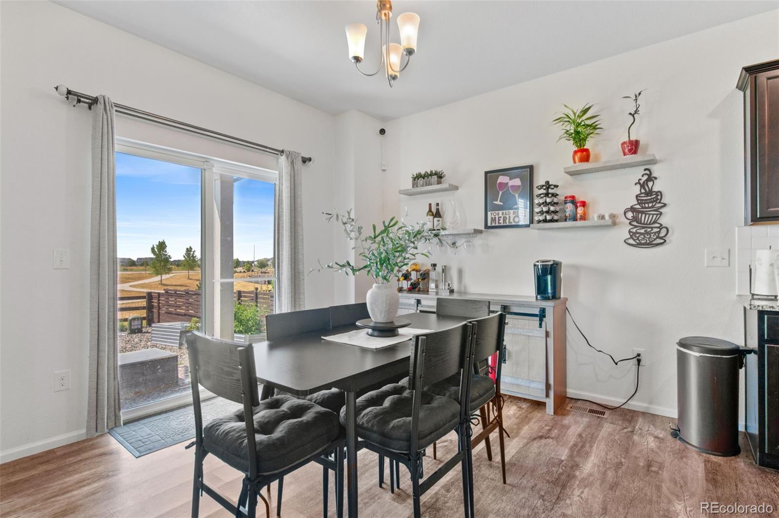 31 S Quantock Street